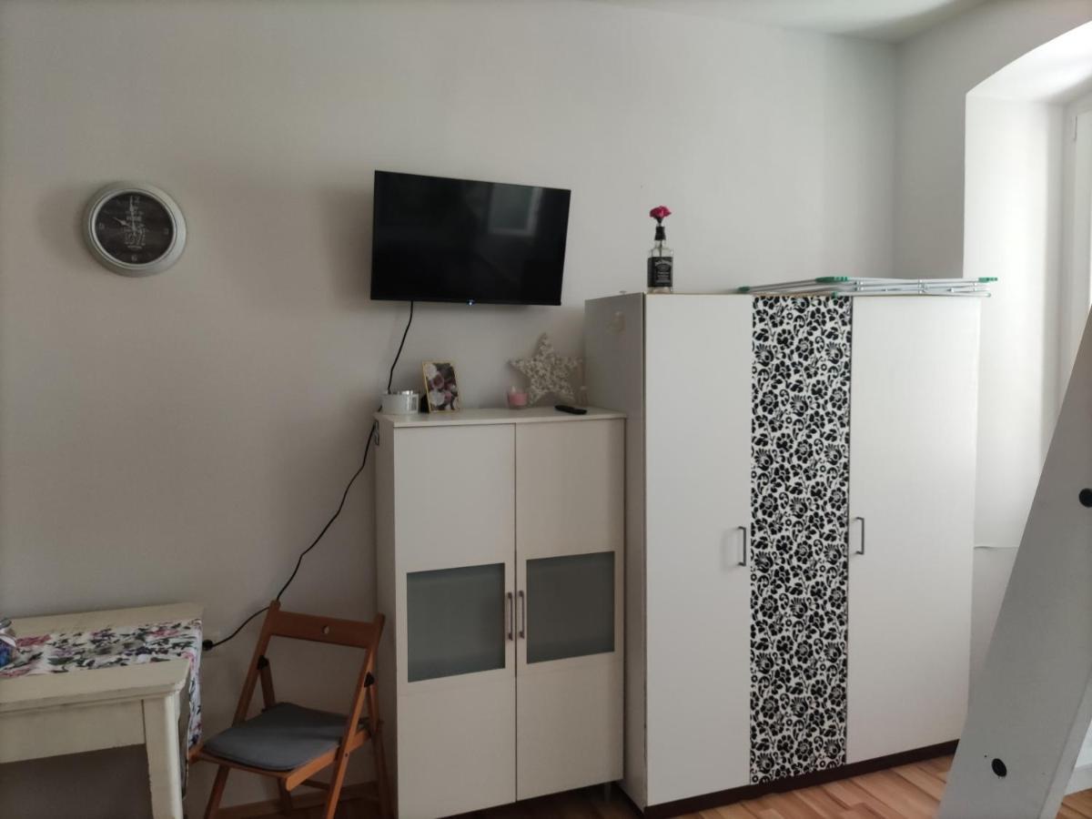 Studio Apartment Kontiki Rijeka Extérieur photo
